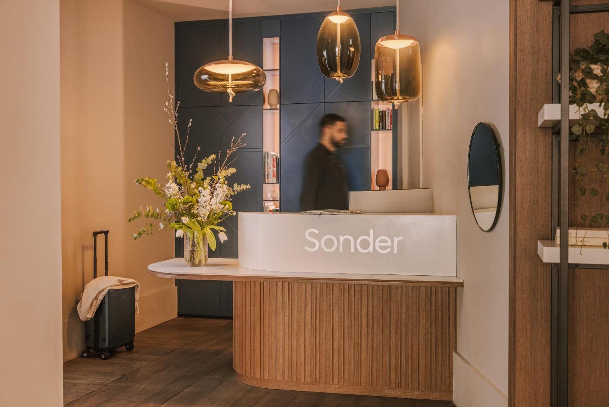 Hotel Yelo Jean Medecin Powered By Sonder Nice