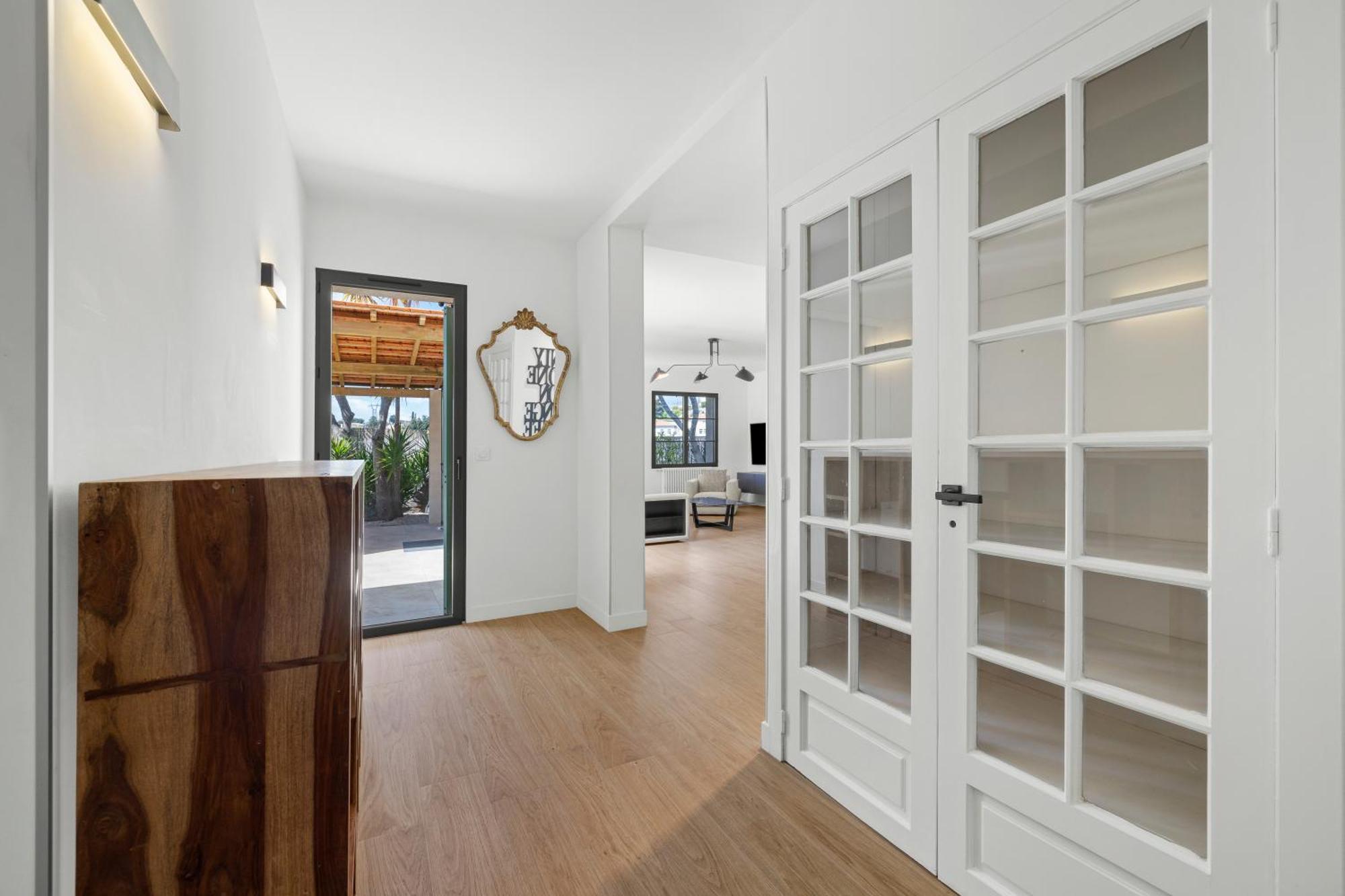 Renting - Bellet - Live A Dream Pool 3 Bedroom Garden Parking Nice