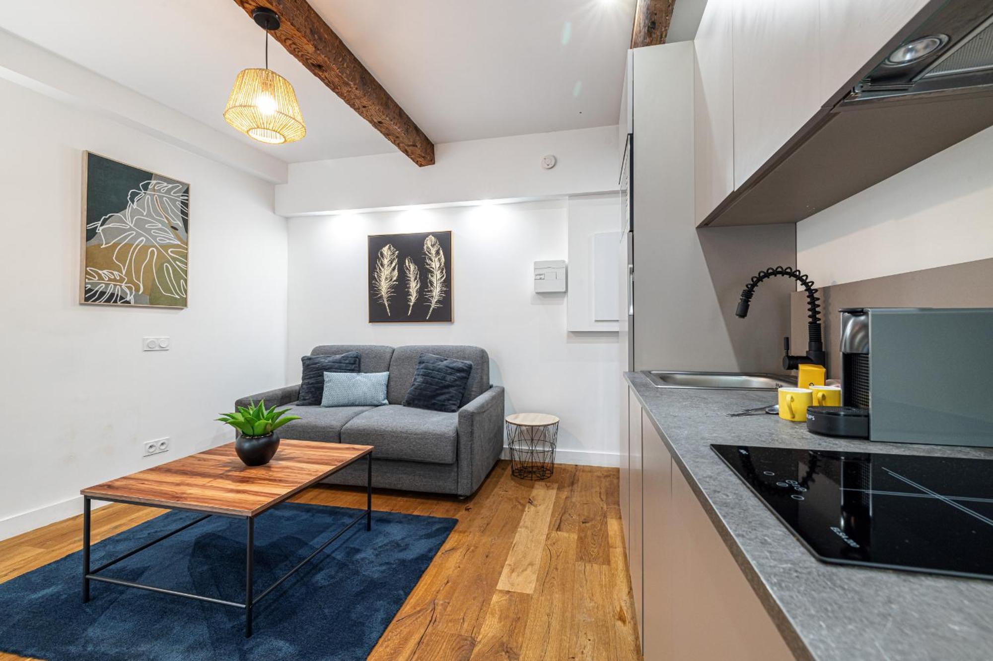 Apartment Pretty & Quiet In Port Area *