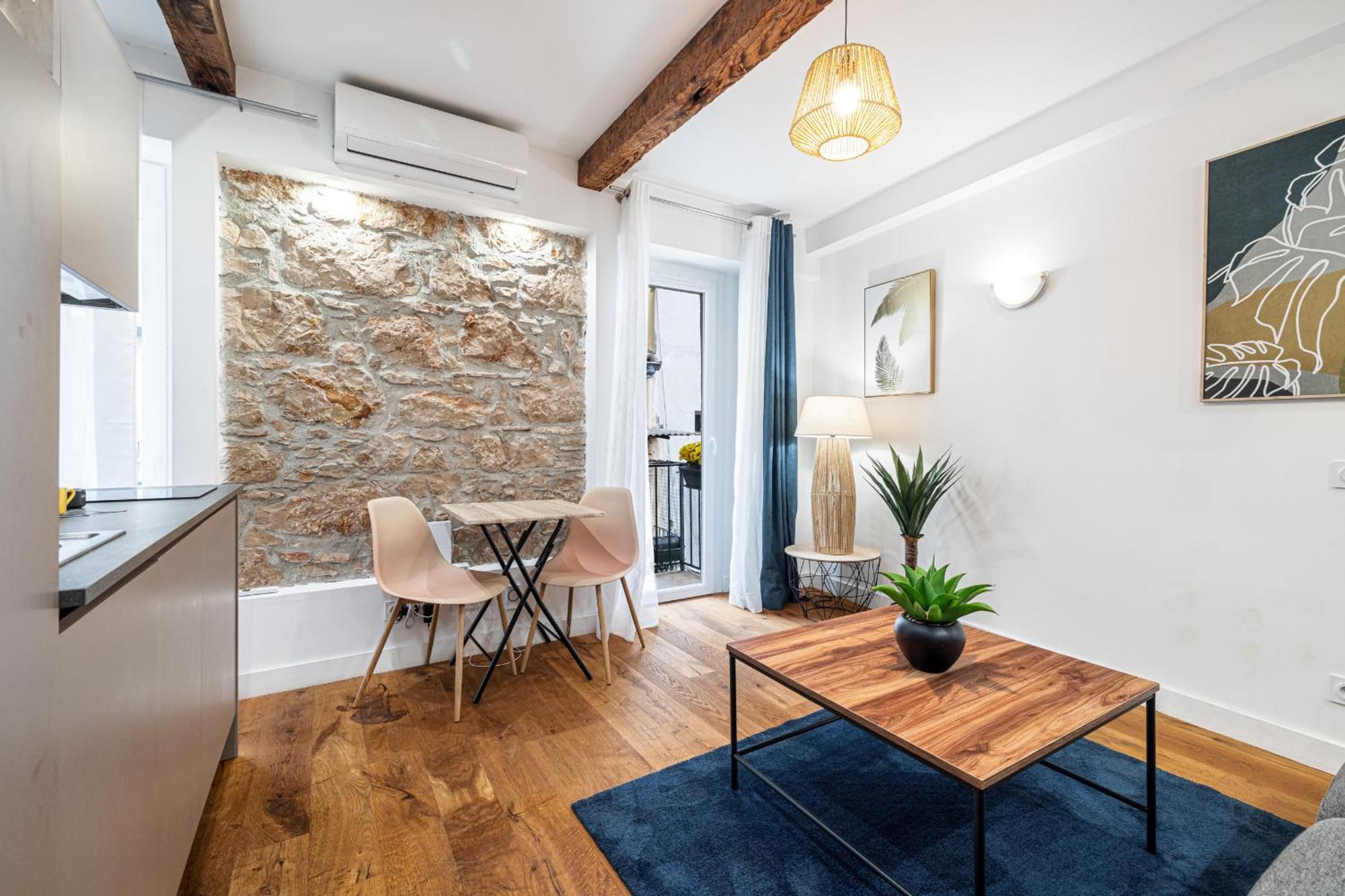 Apartment Pretty & Quiet In Port Area *