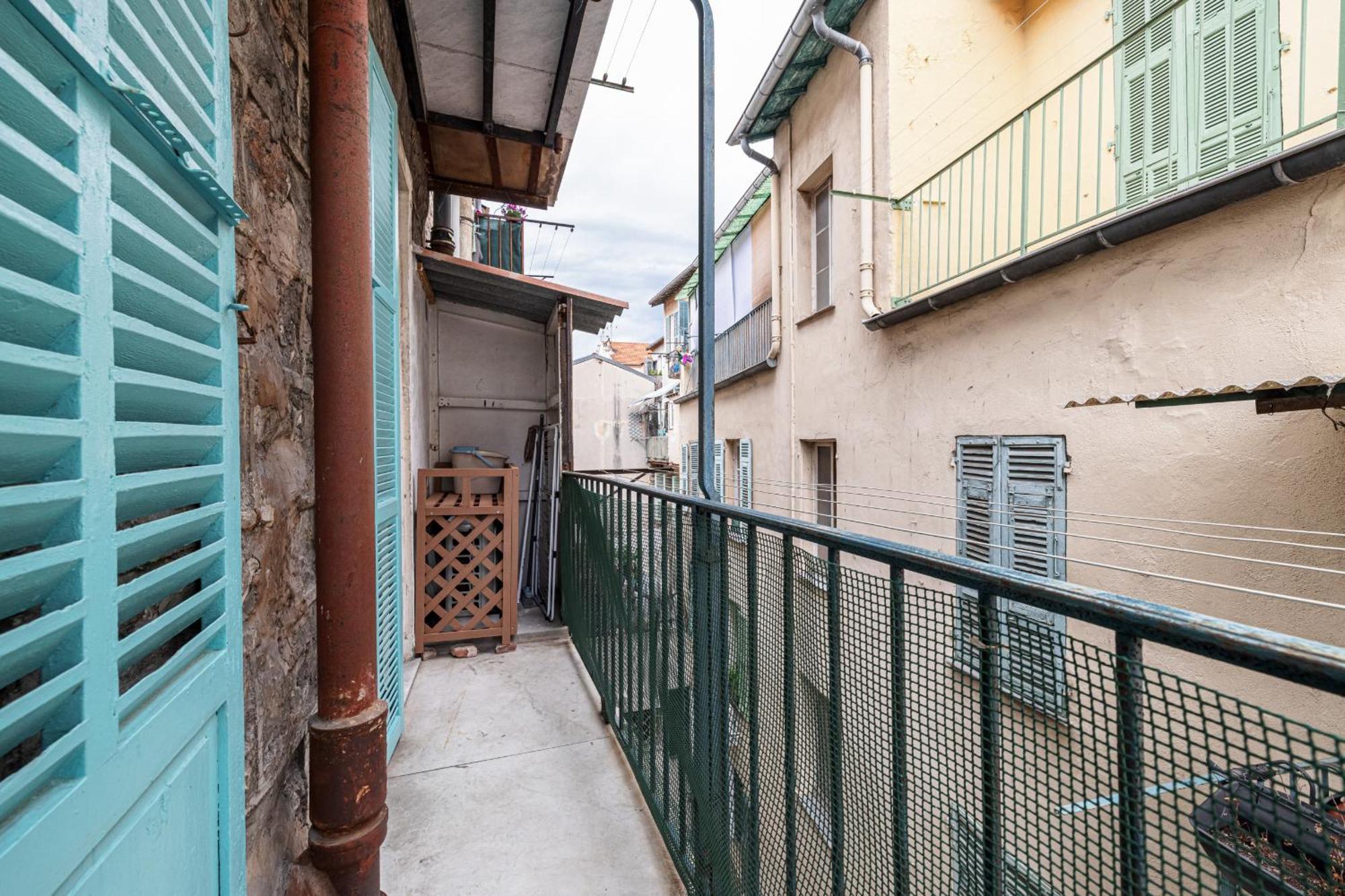 Apartment Pretty & Quiet In Port Area *