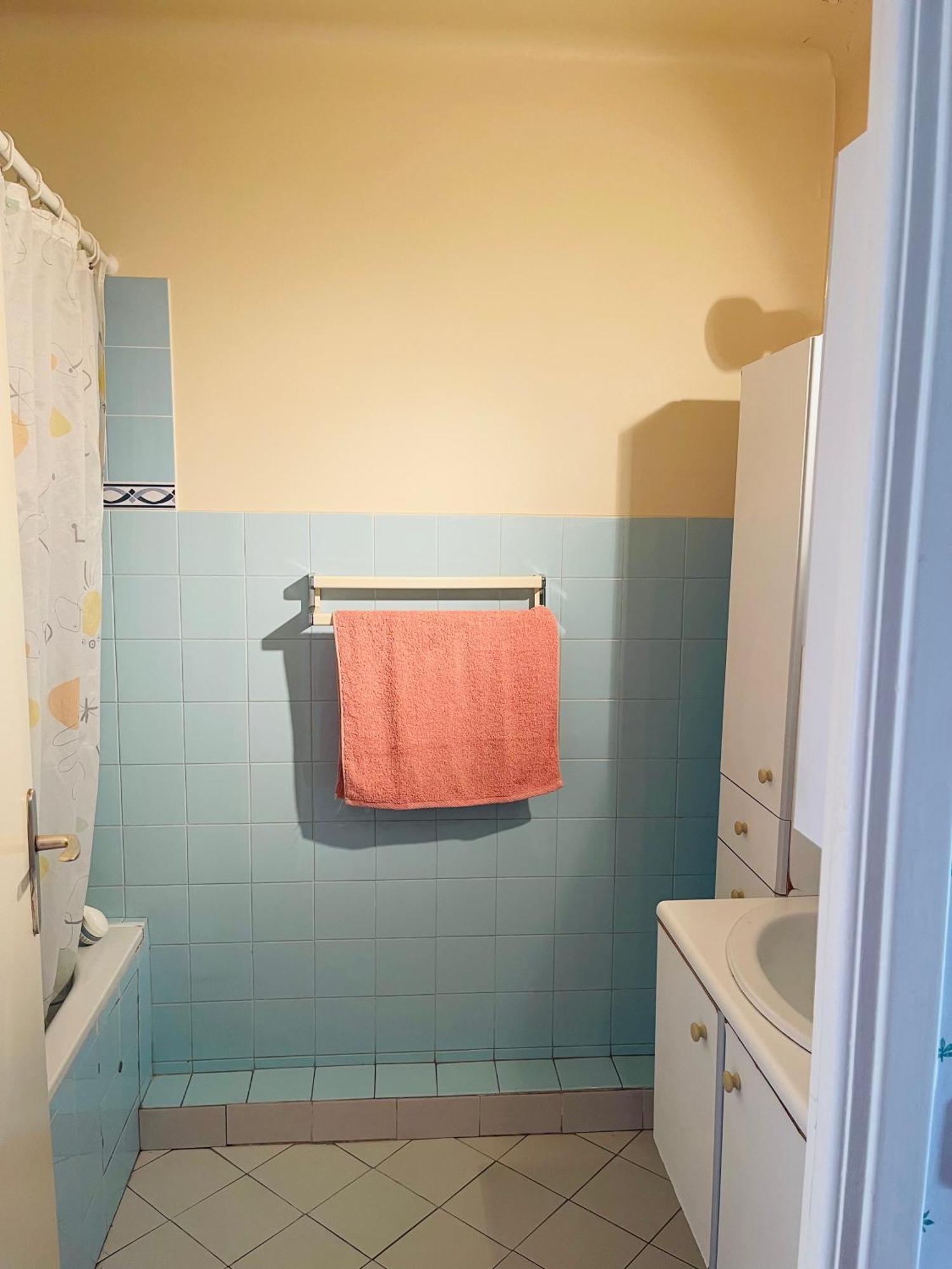 Apartment Oasis Urbaine 2 Piece *