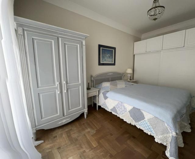 Apartment 70m2 - Centre De *
