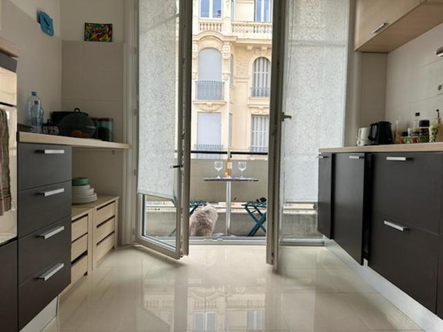 Apartment 70m2- Centre De *