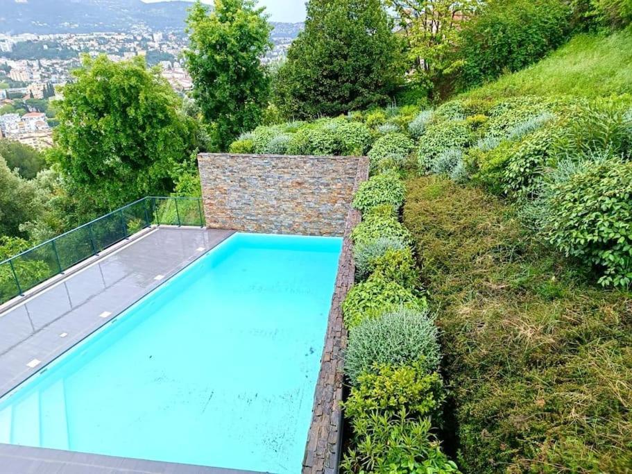 Pessicart - T2 Avec Terrasse - Avec Piscine