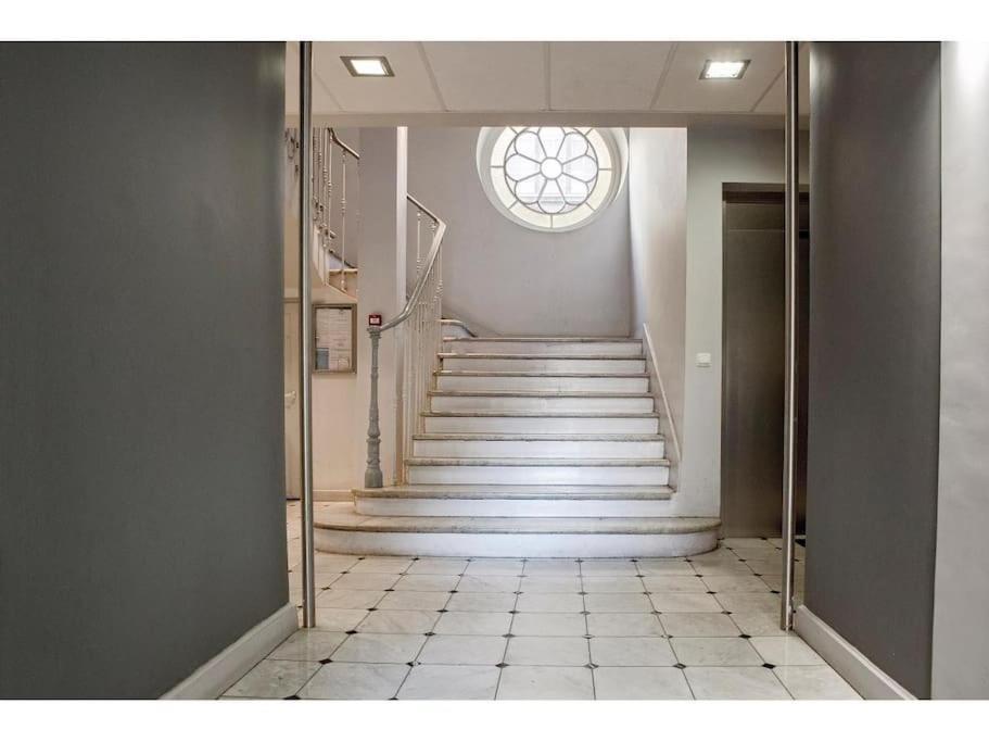 Appartement La Buffa - Idealement Situe, Centre De *