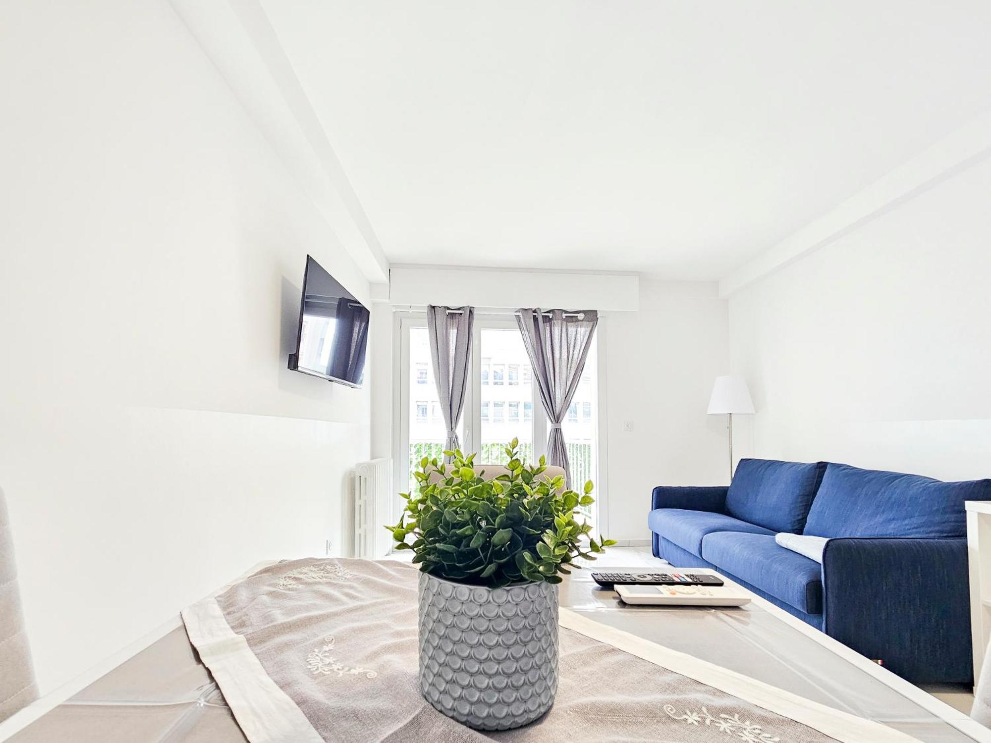 Apartment New Big Flat 8 Pers Ac Wifi *