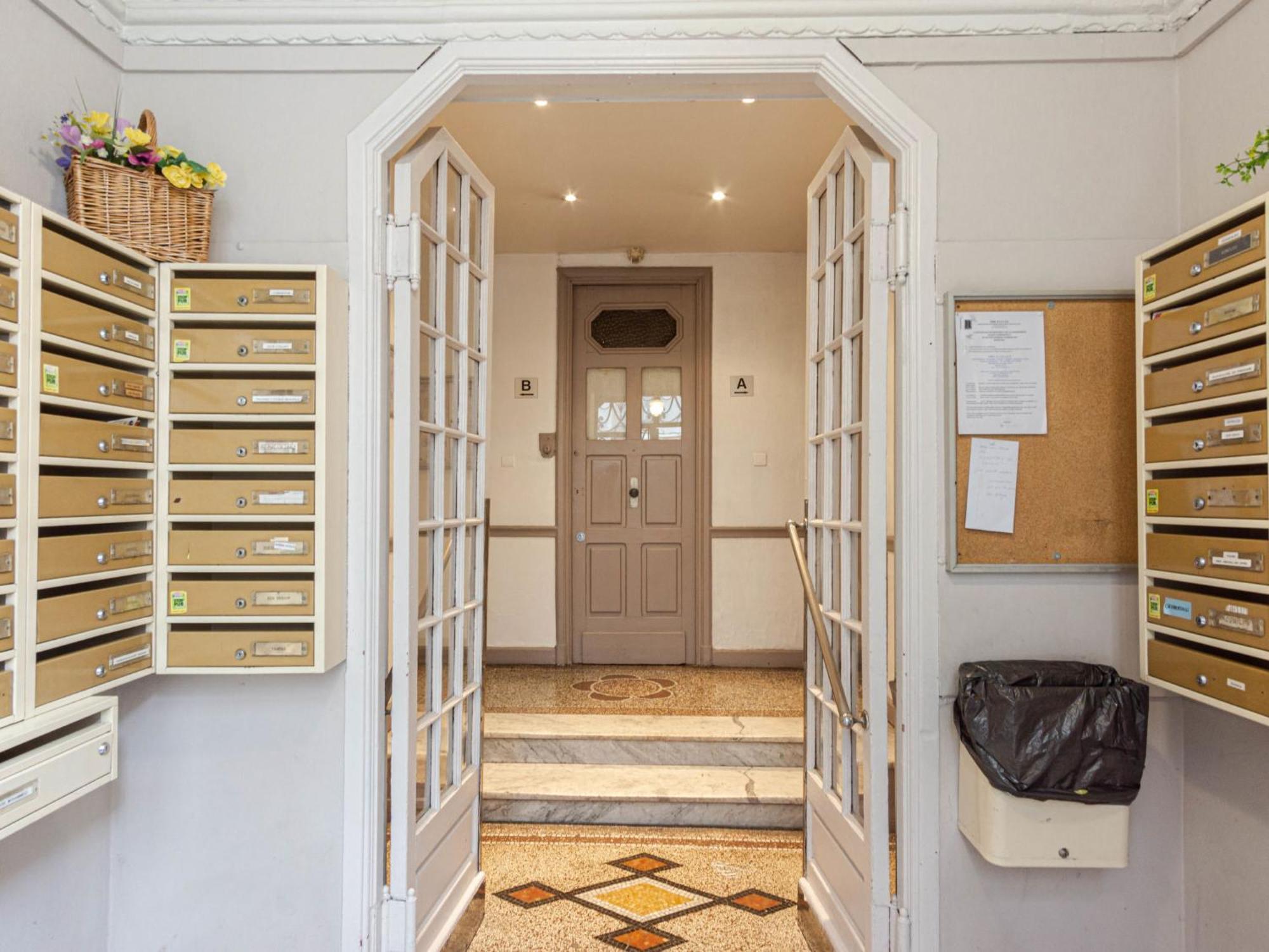 Apartment Studio Palais Clemenceau By Interhome Nice