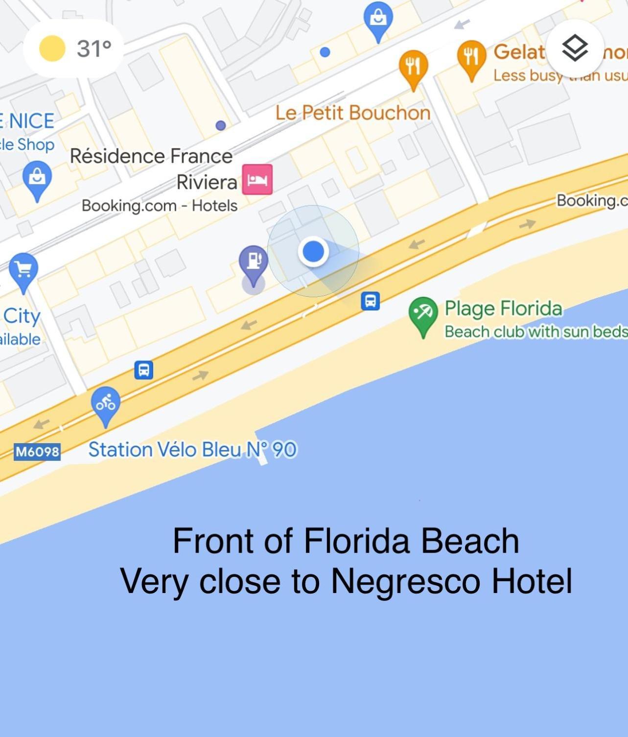 Beachfront Promenade Apartment: Sea Views And Easy Beach Access *