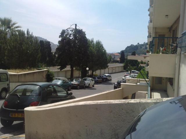 Apartment Centre- Small Pied-a-terre Near Beaches Nice