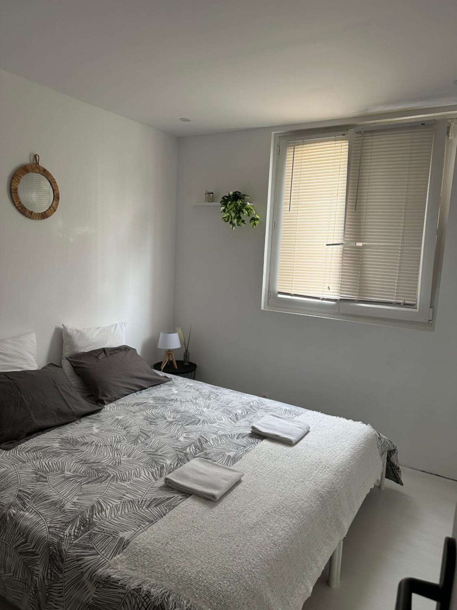 Urban Oasis: Private With Easy Access * Nice