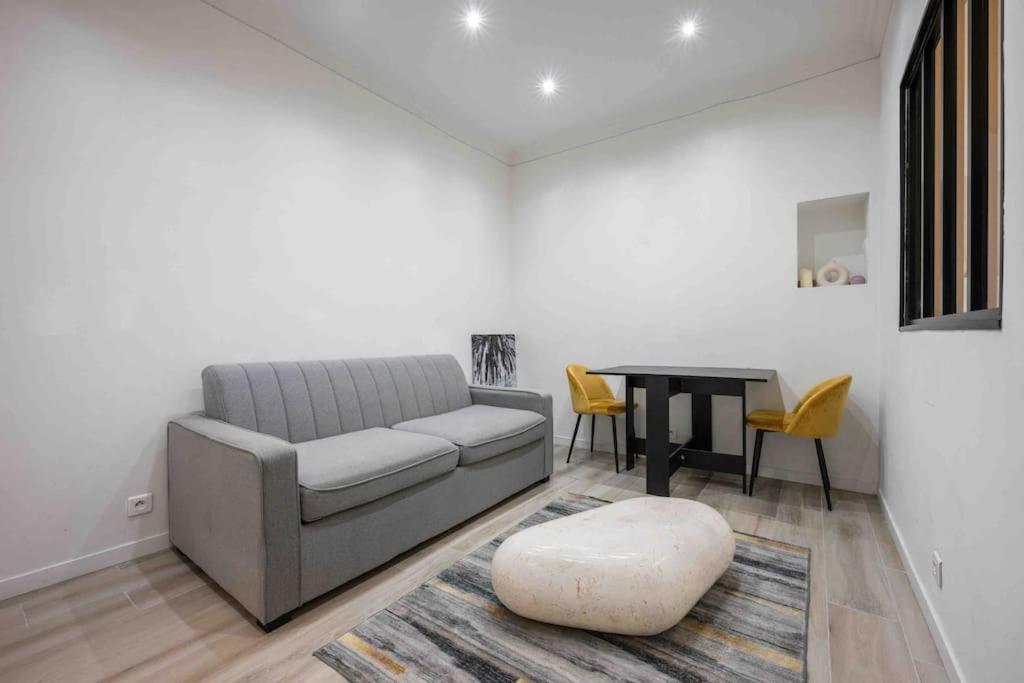 Charming In The Center Of Apartment