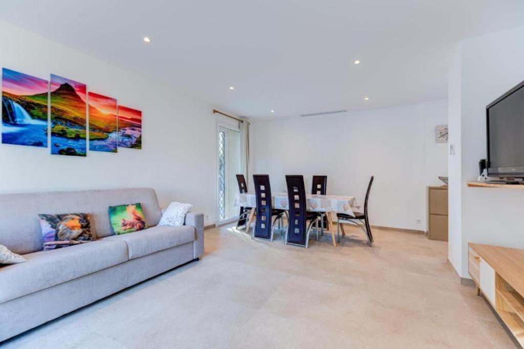 Villa Maison 6 Personnes Avec Jardin Et Parking Prive *