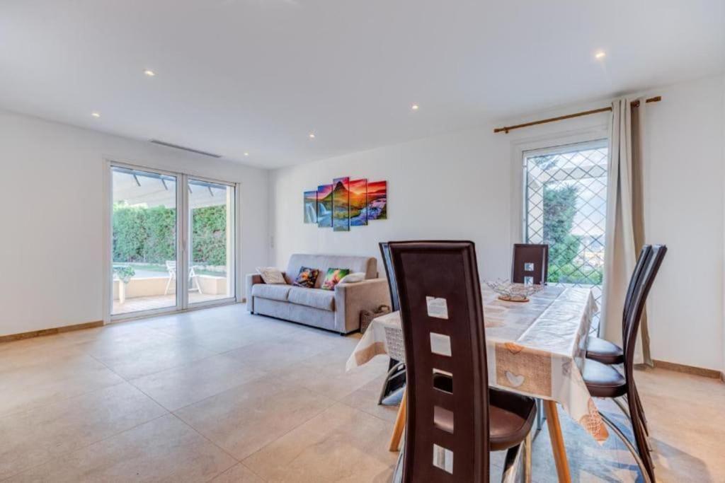 Maison 6 Personnes Avec Jardin Et Parking Prive Villa *