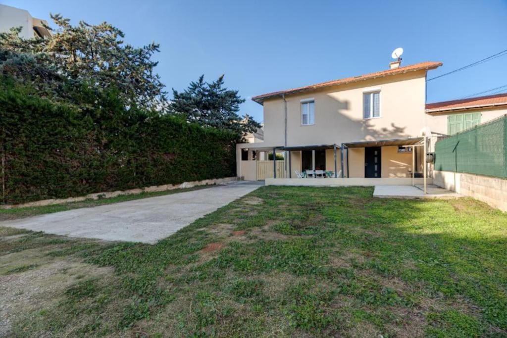 Maison 6 Personnes Avec Jardin Et Parking Prive Villa