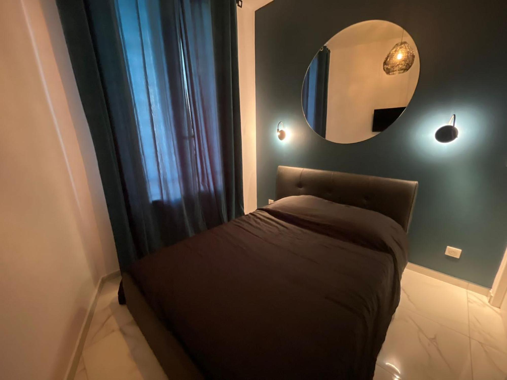 Centre Apartment *