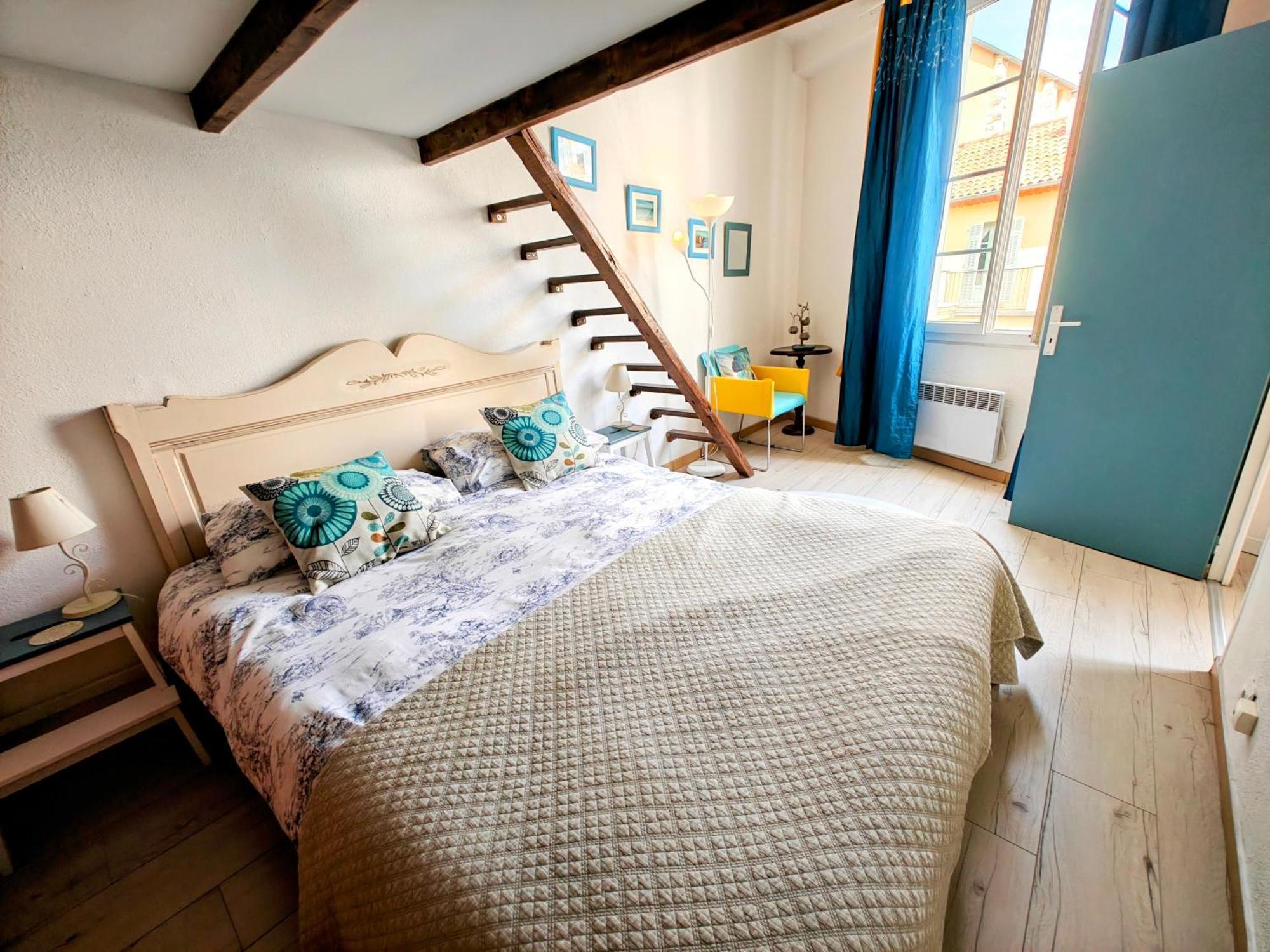 Apartamento St Joseph - Great Flat - Old Town For 4 *