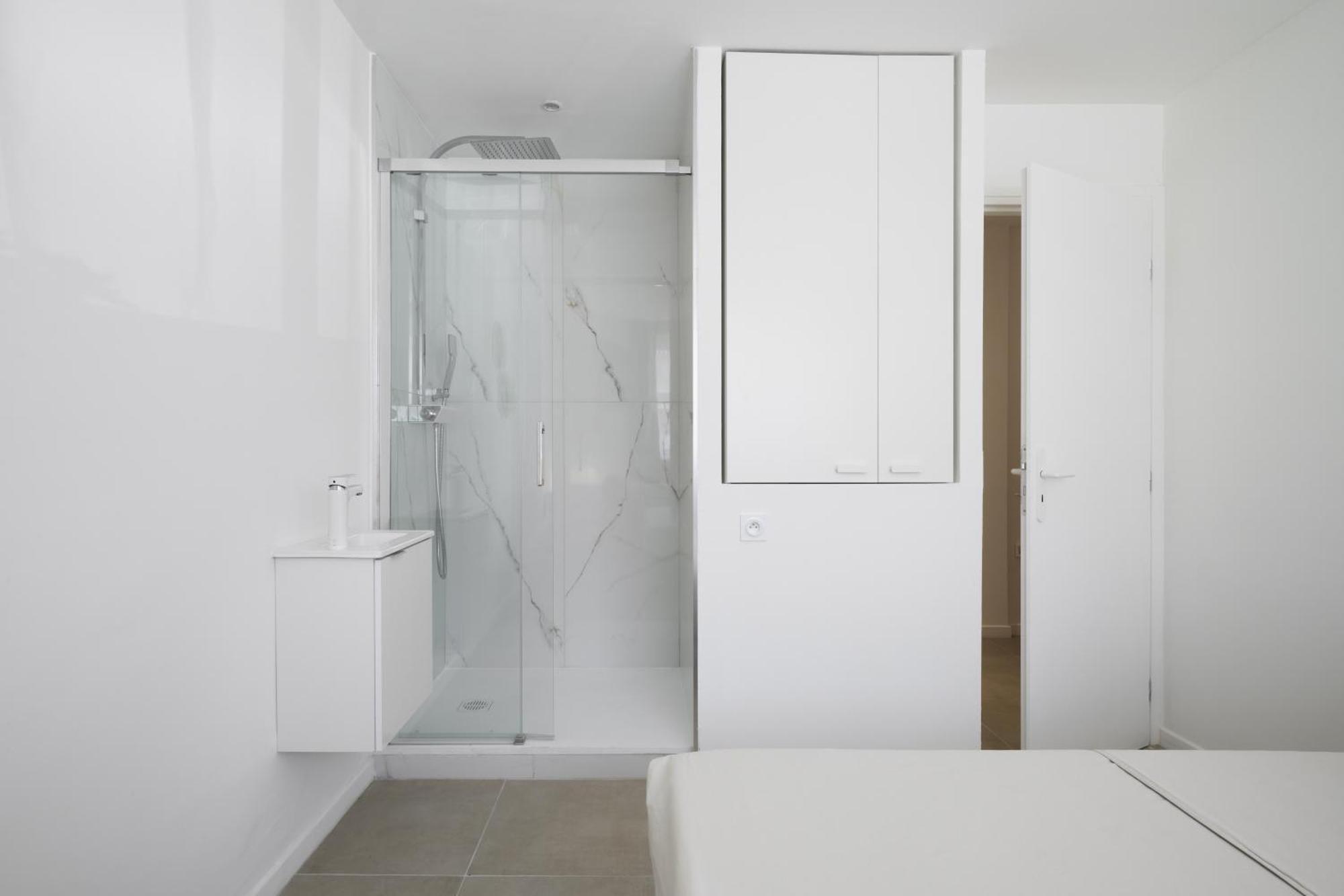 Spacieux Summer Getaway Ideal For 6 * Nice