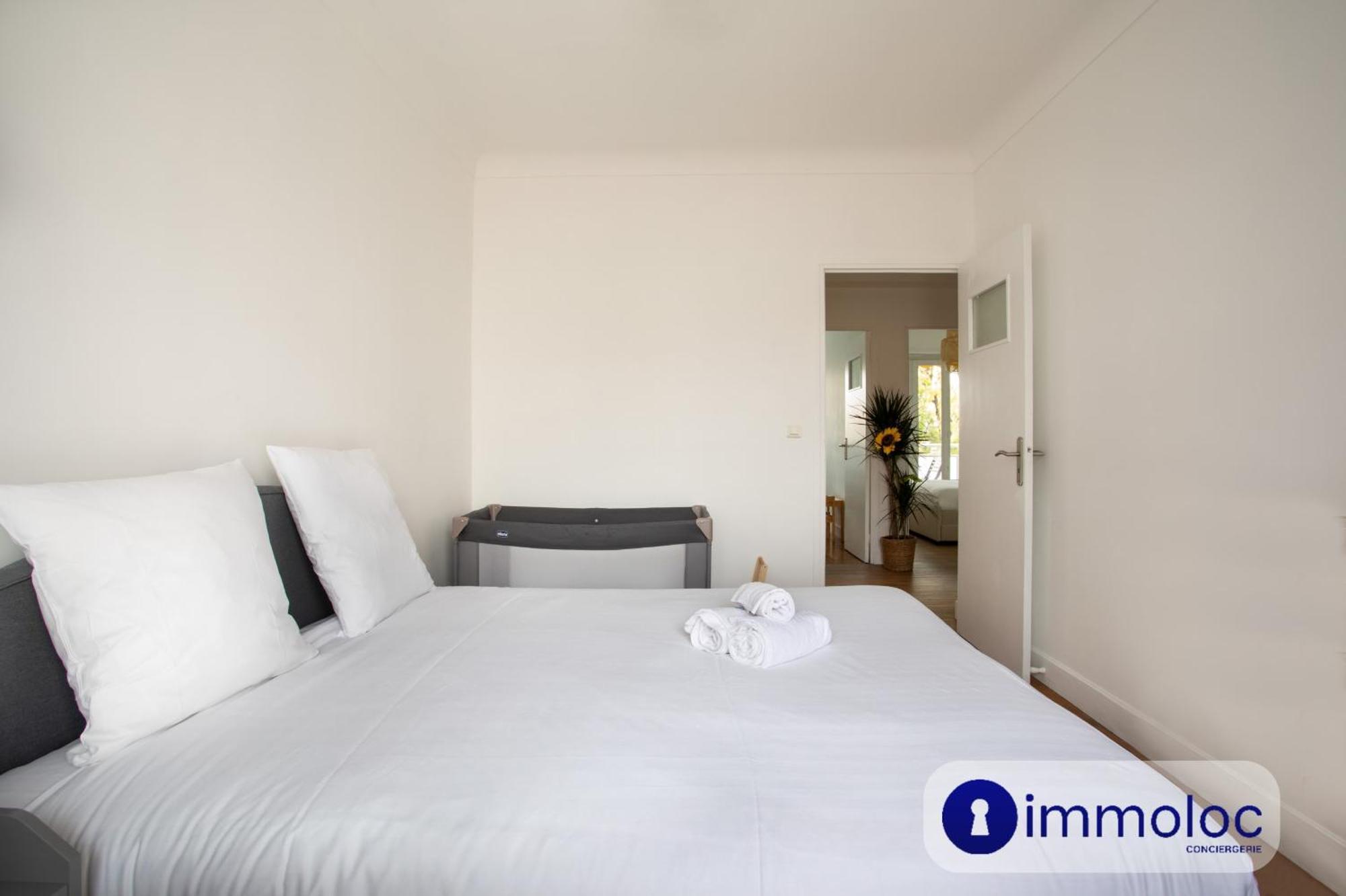 With Air Conditioning Liberation Apartment Nice