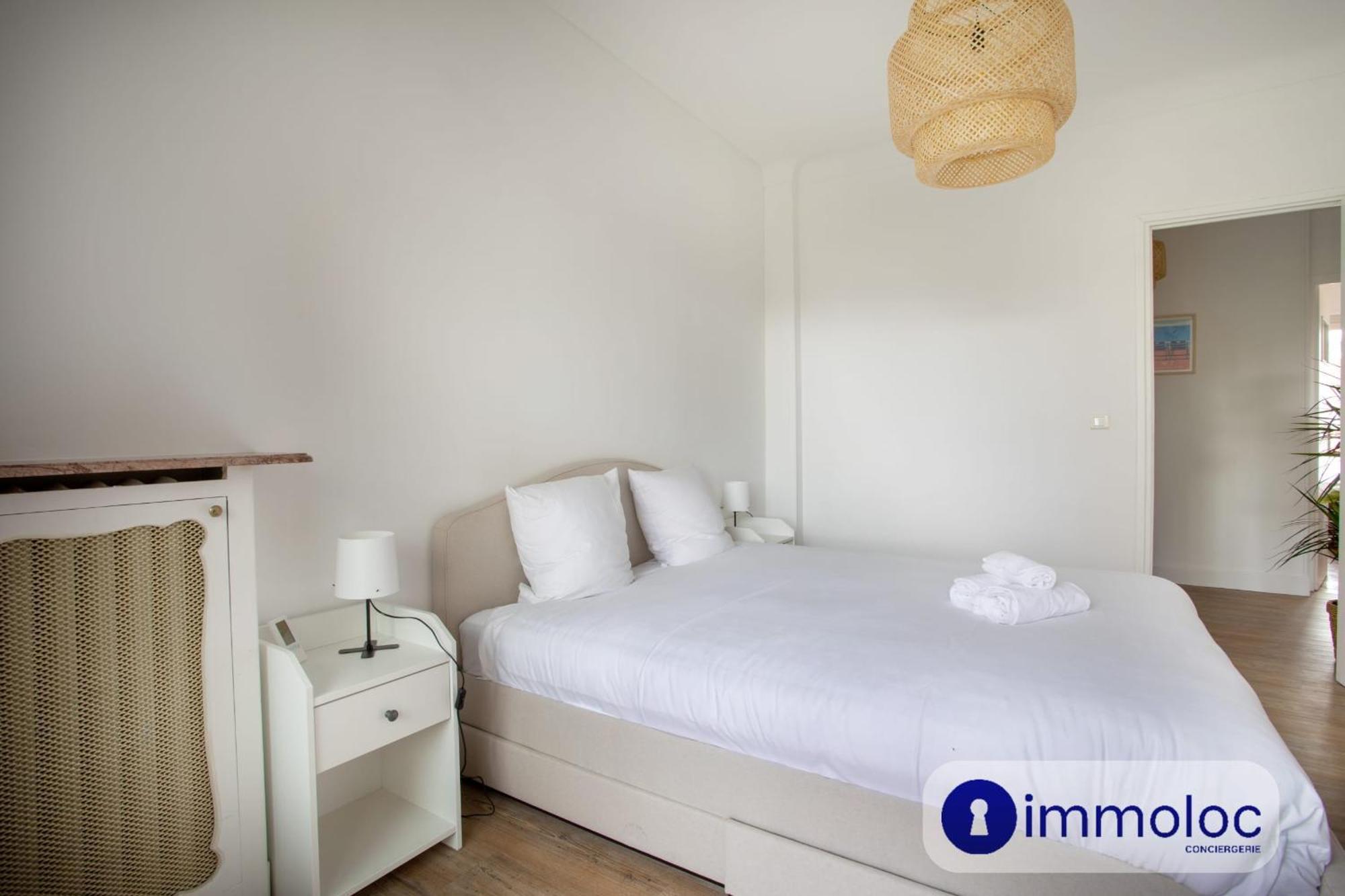 With Air Conditioning Liberation *