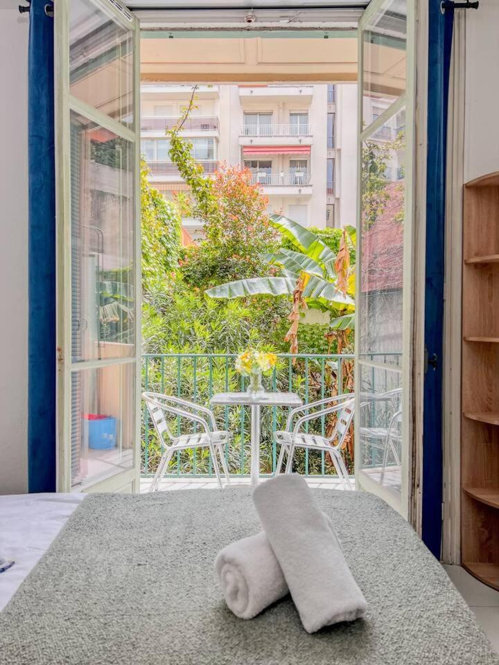 Apartment Magnifique Studio 1 Au Rdc A Cote De La A 2 Mins De La Nice