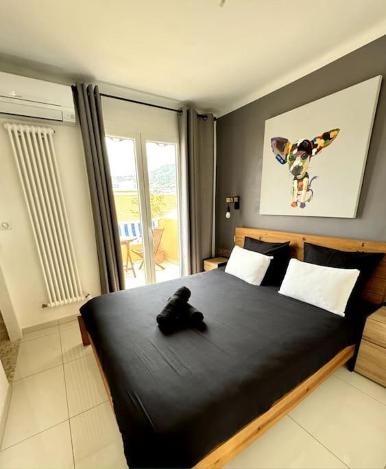 Apartment Dernier Etage, Vue Panoramique Colline Du Chateau!
