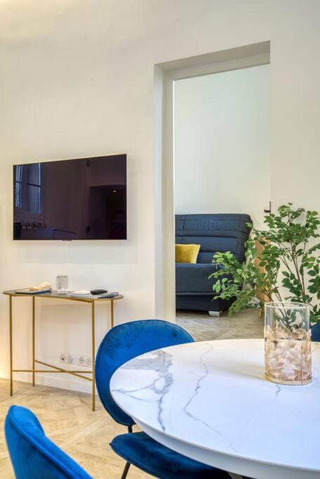 4 Stars Palais Hermitage, 5 Pers, Ac, Full Confort * Nice