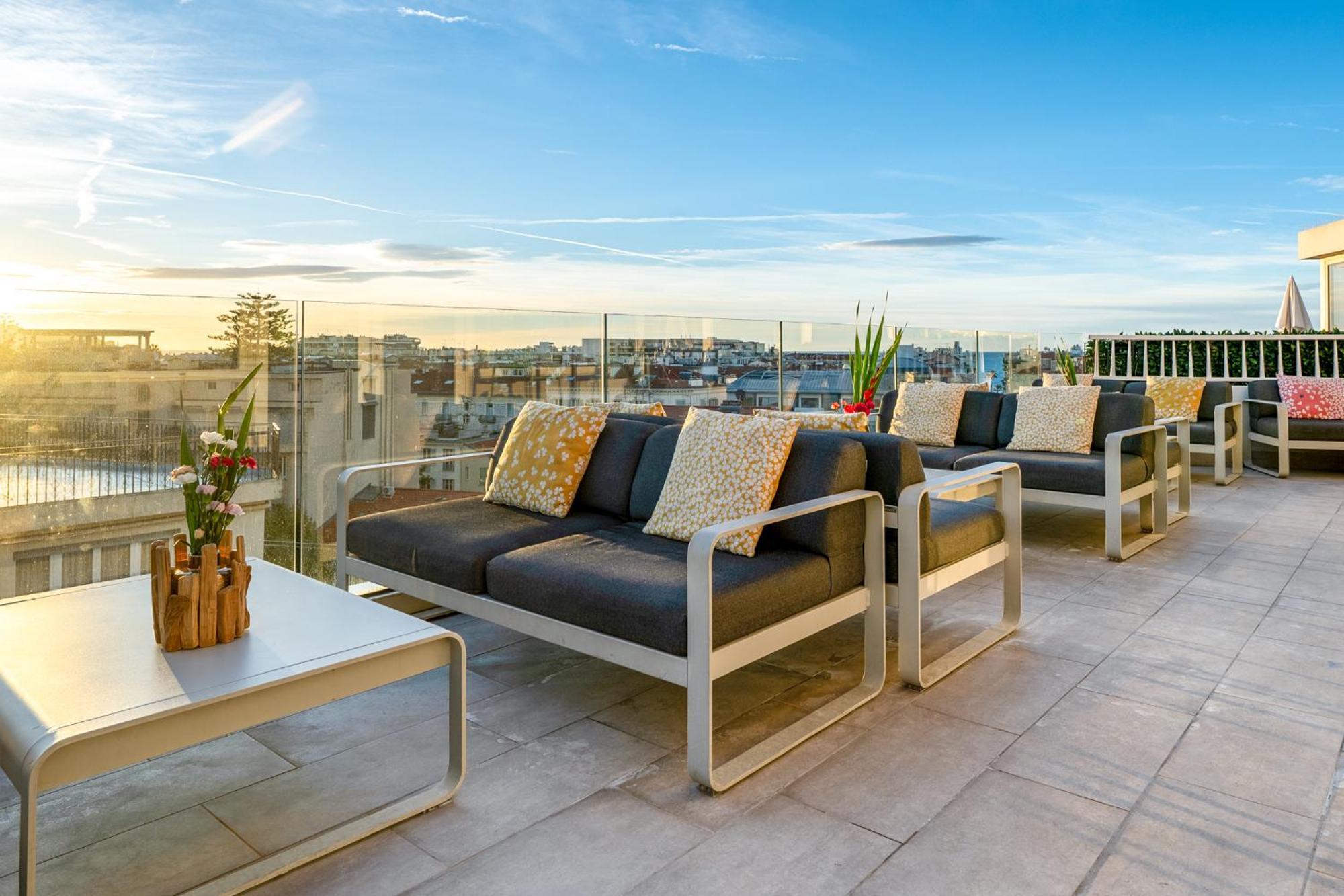 Gounod Fully Renovated 4* Nice