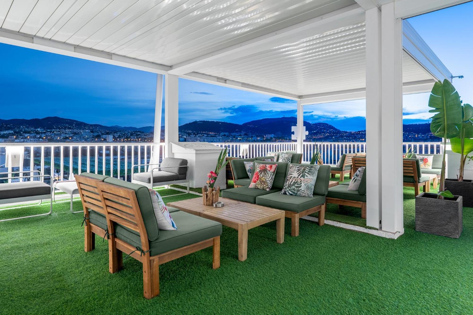 Hotel Gounod Fully Renovated 4*