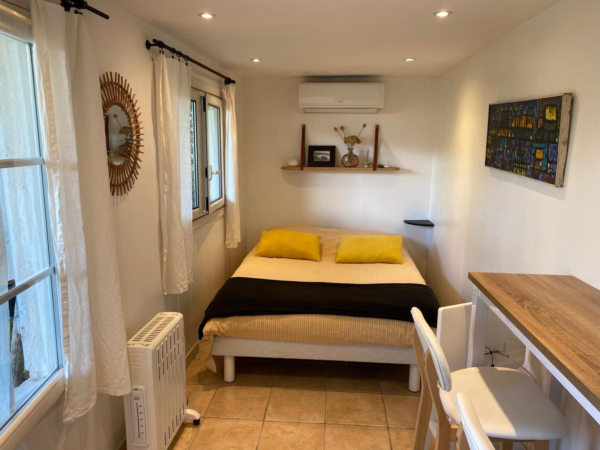 Homestay Petite Independante Avec Sdb, Clim Et Parking Prive Nice