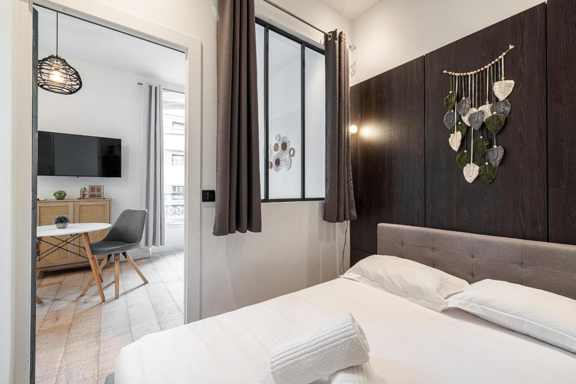 Cozy 1 Bdr Downtown Nice