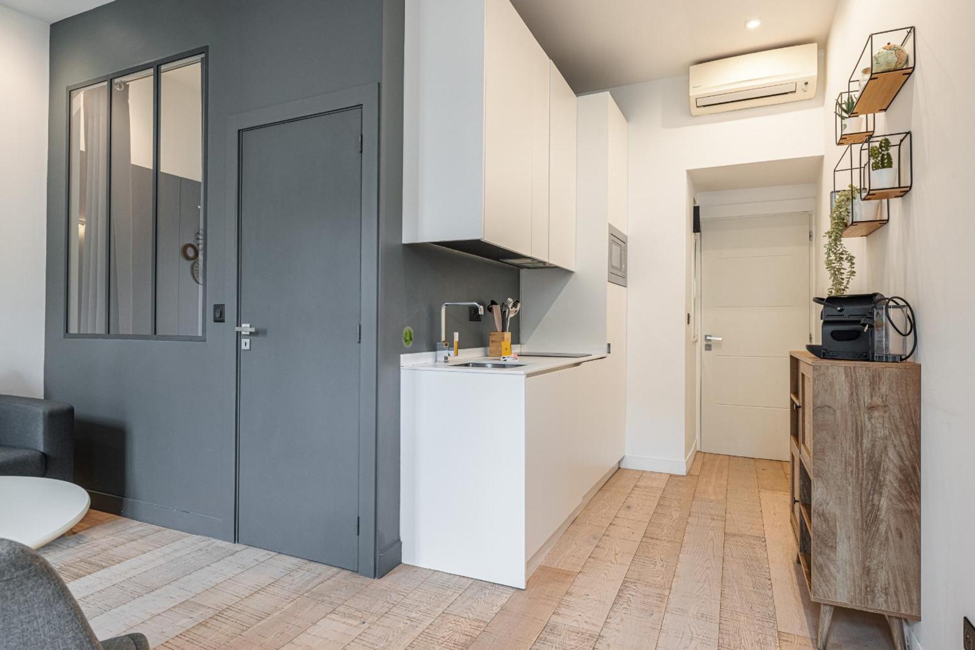 Cozy 1 Bdr Downtown