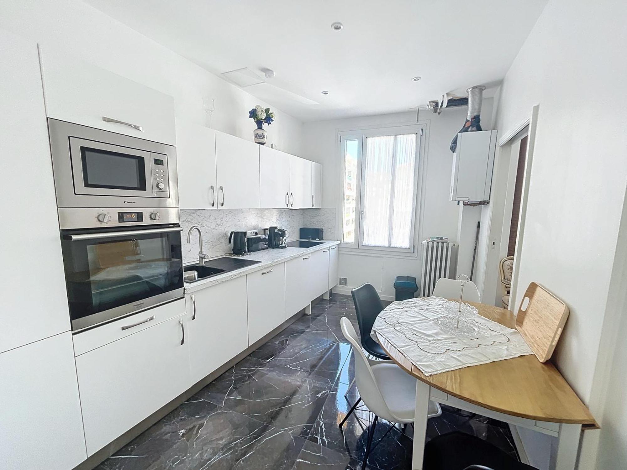 Apartment Elegant Proche Mer *