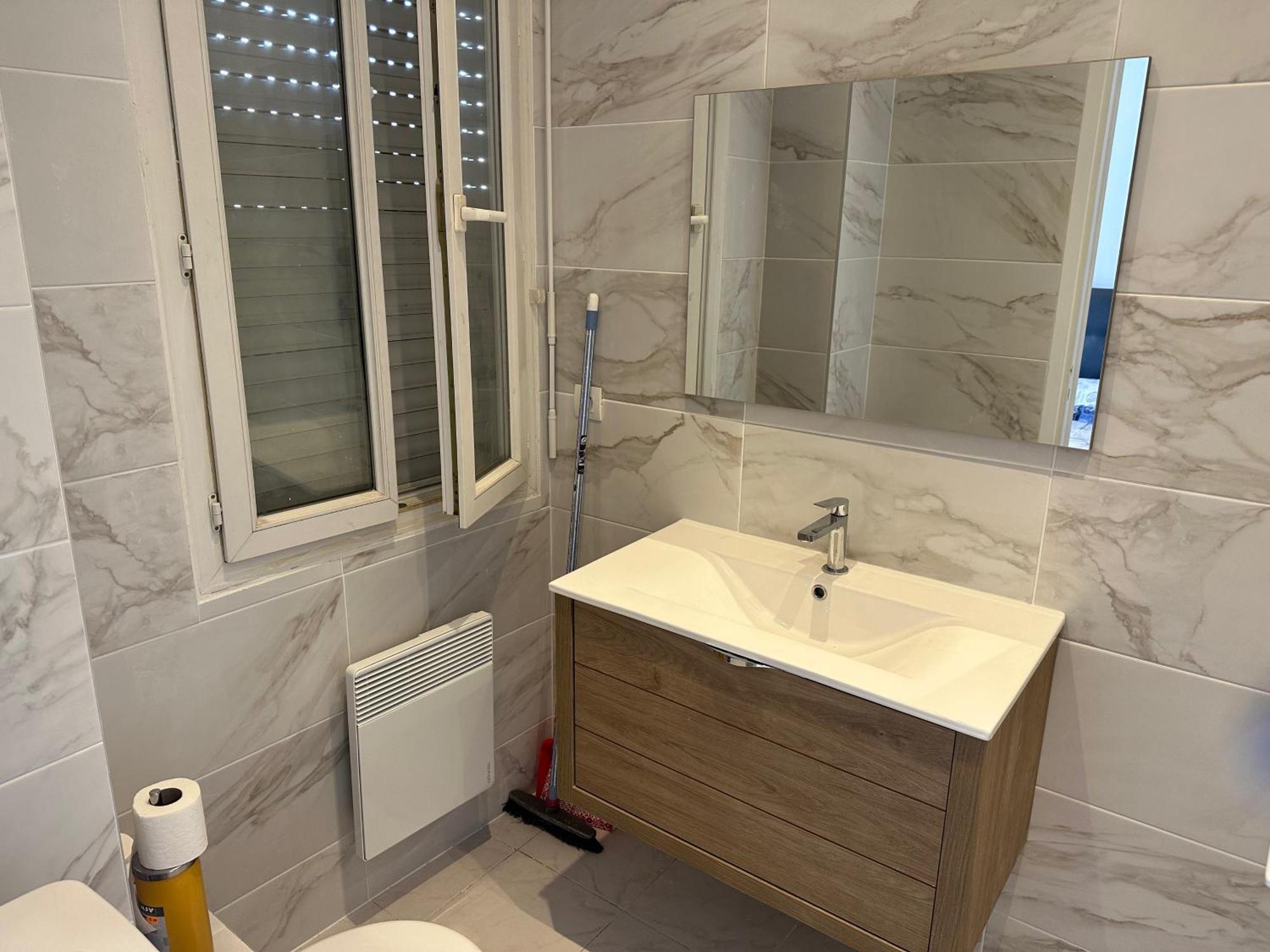 Apartment Refait A Neuf Centre De *