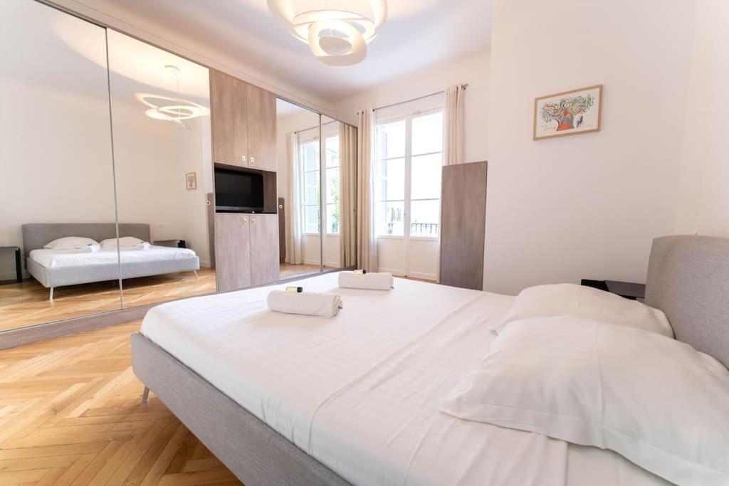 Apartment Superbe Avec Jardin Piscine, Garage *