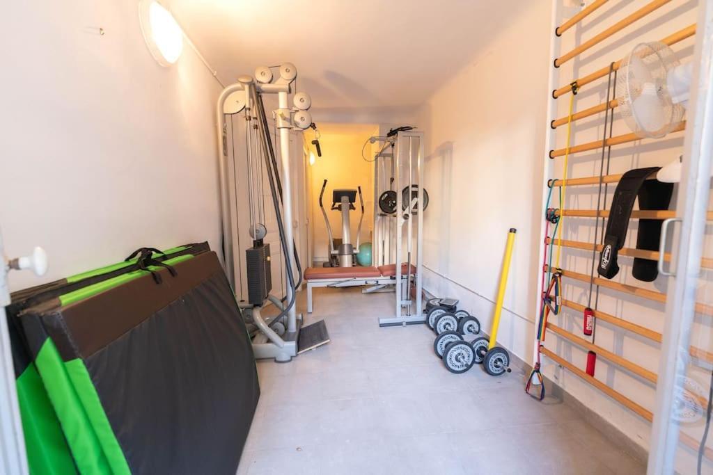 Apartment Superbe Avec Jardin Piscine, Garage *