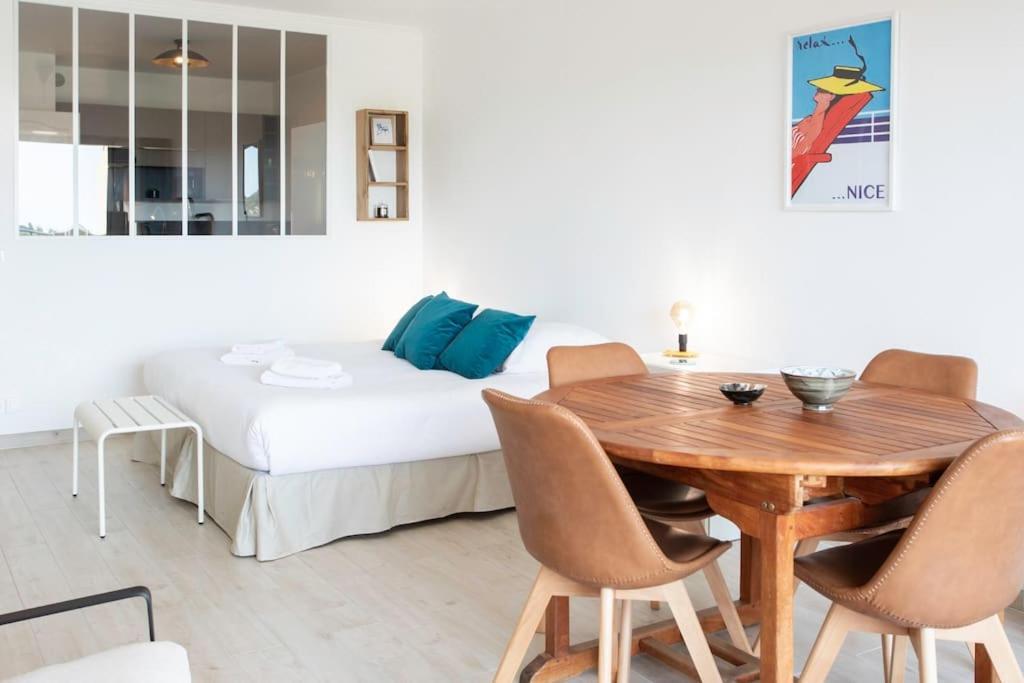 L20 Stunning Sea View, Terrace, Parking, Ac, Wifi