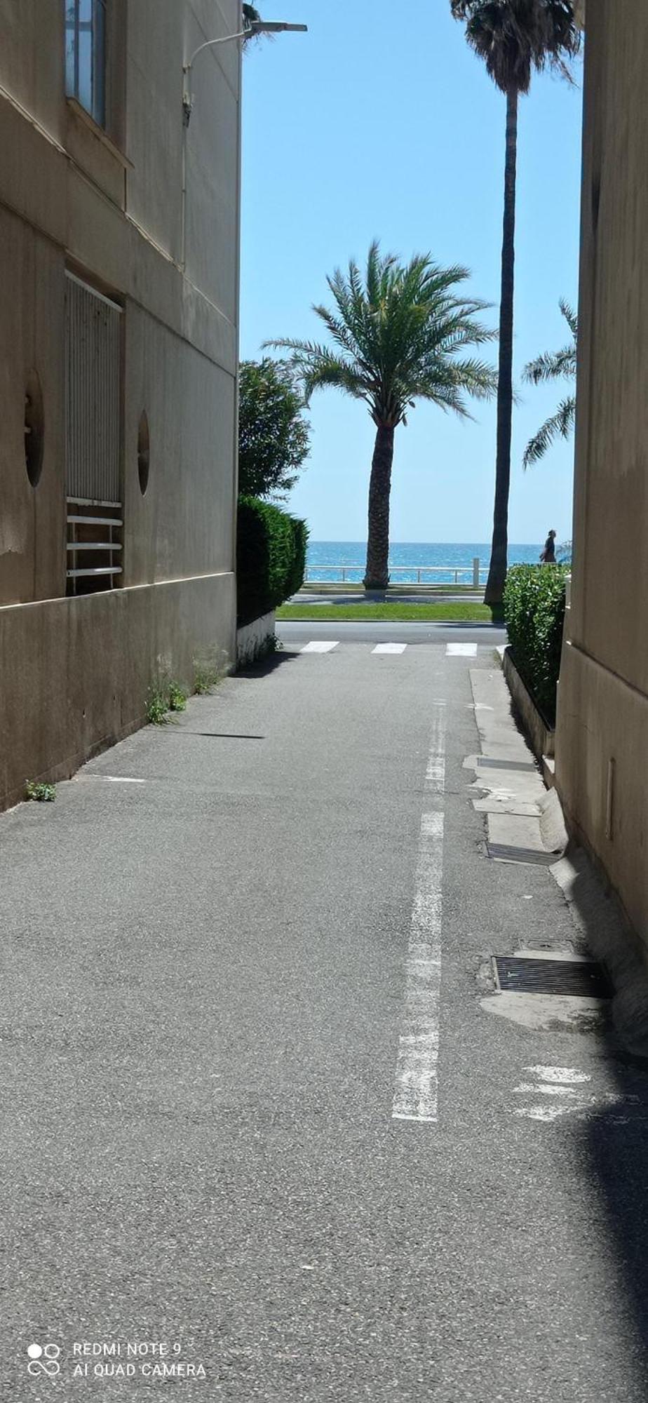 Bel - A 50 M Apartment *