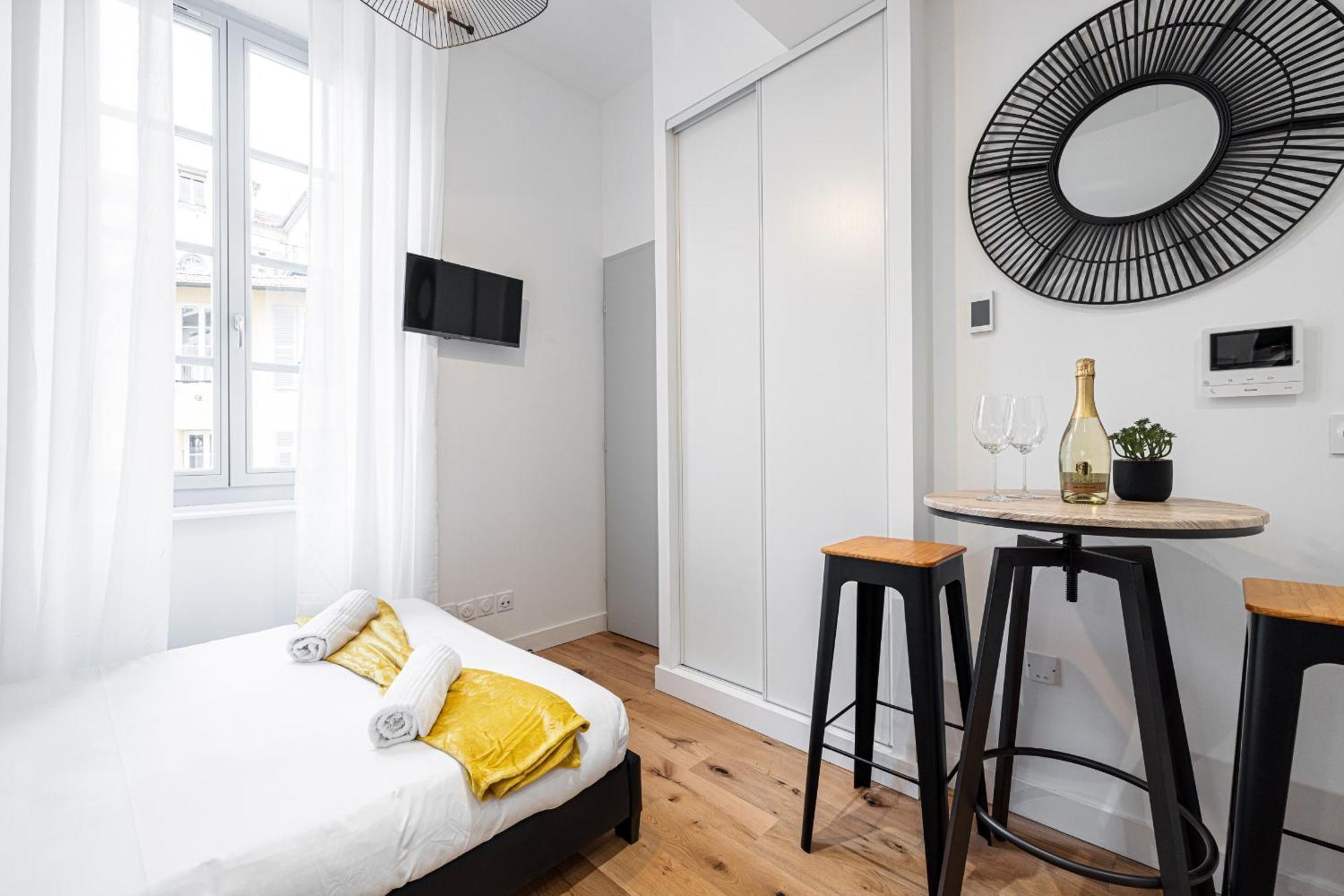 Apartment Charming Center 108