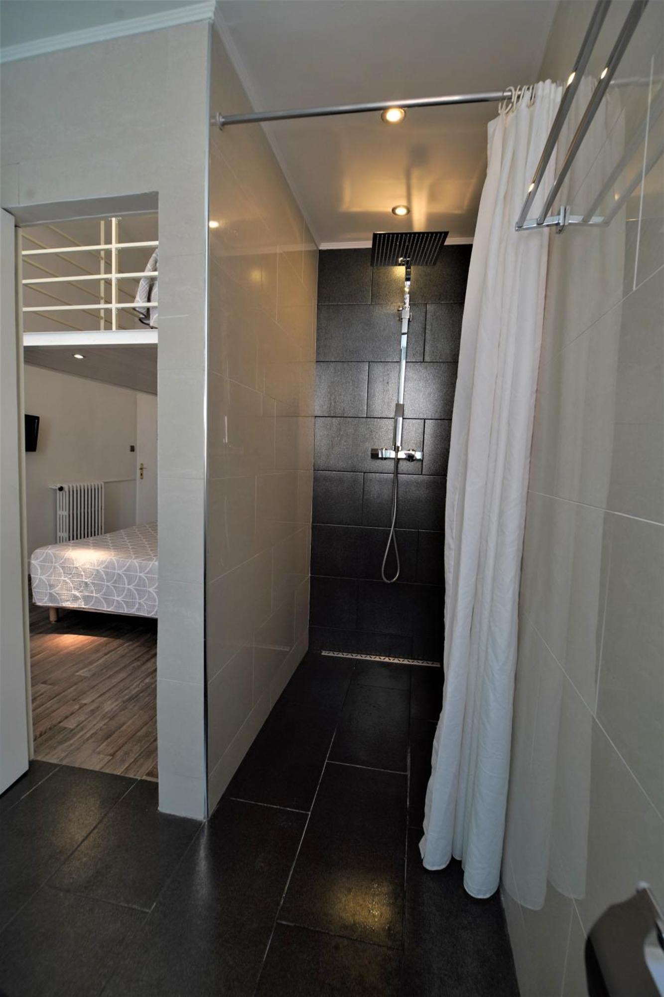 Hotel Cresp 2*