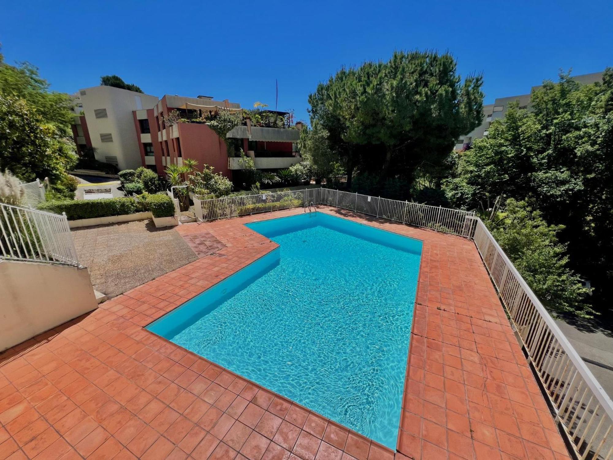 Cc G Terrasse De La Pastourelle - Californie Apartment *