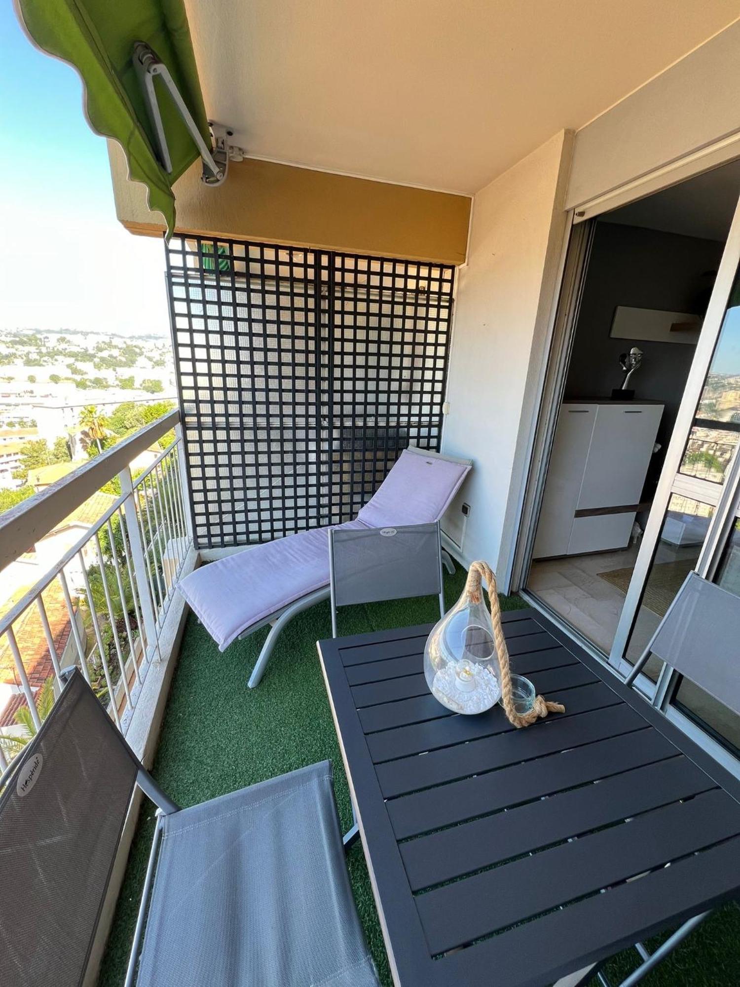 Apartment & Calme 3p Climatise 2 Vue Panoramique Parking Privatif En Sous Sol *