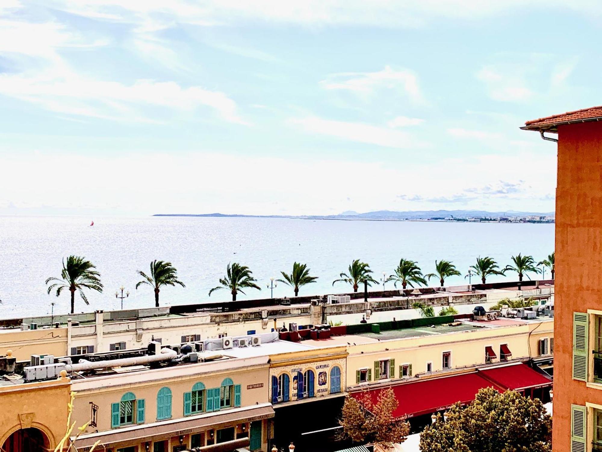 Riviera - Cote D'azur - Old Town - Promenade Des Anglais Nice
