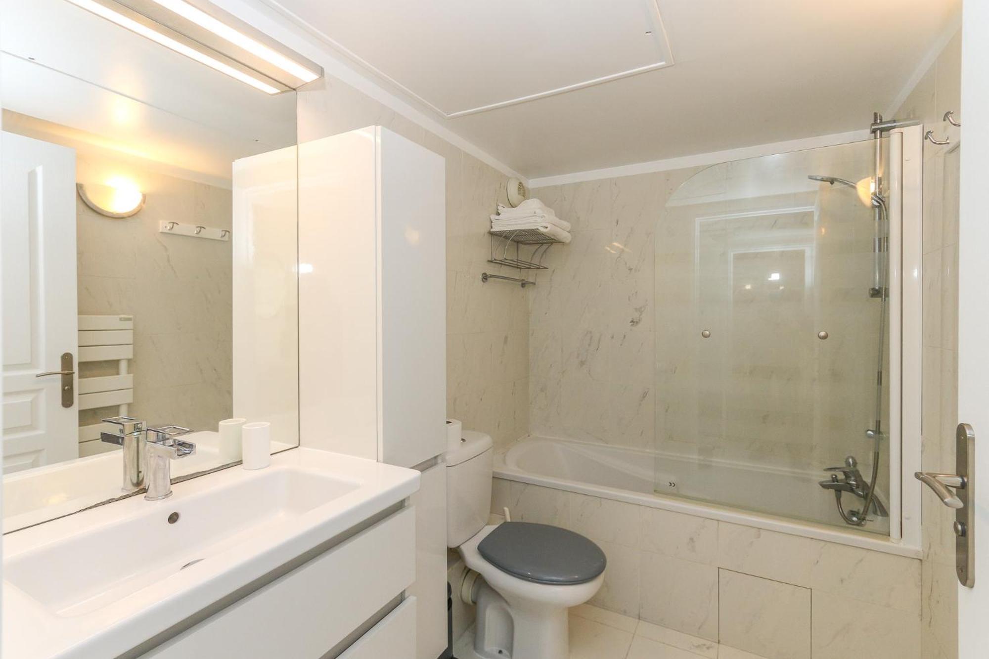 Apartment In Les Residences Du Palais Nice
