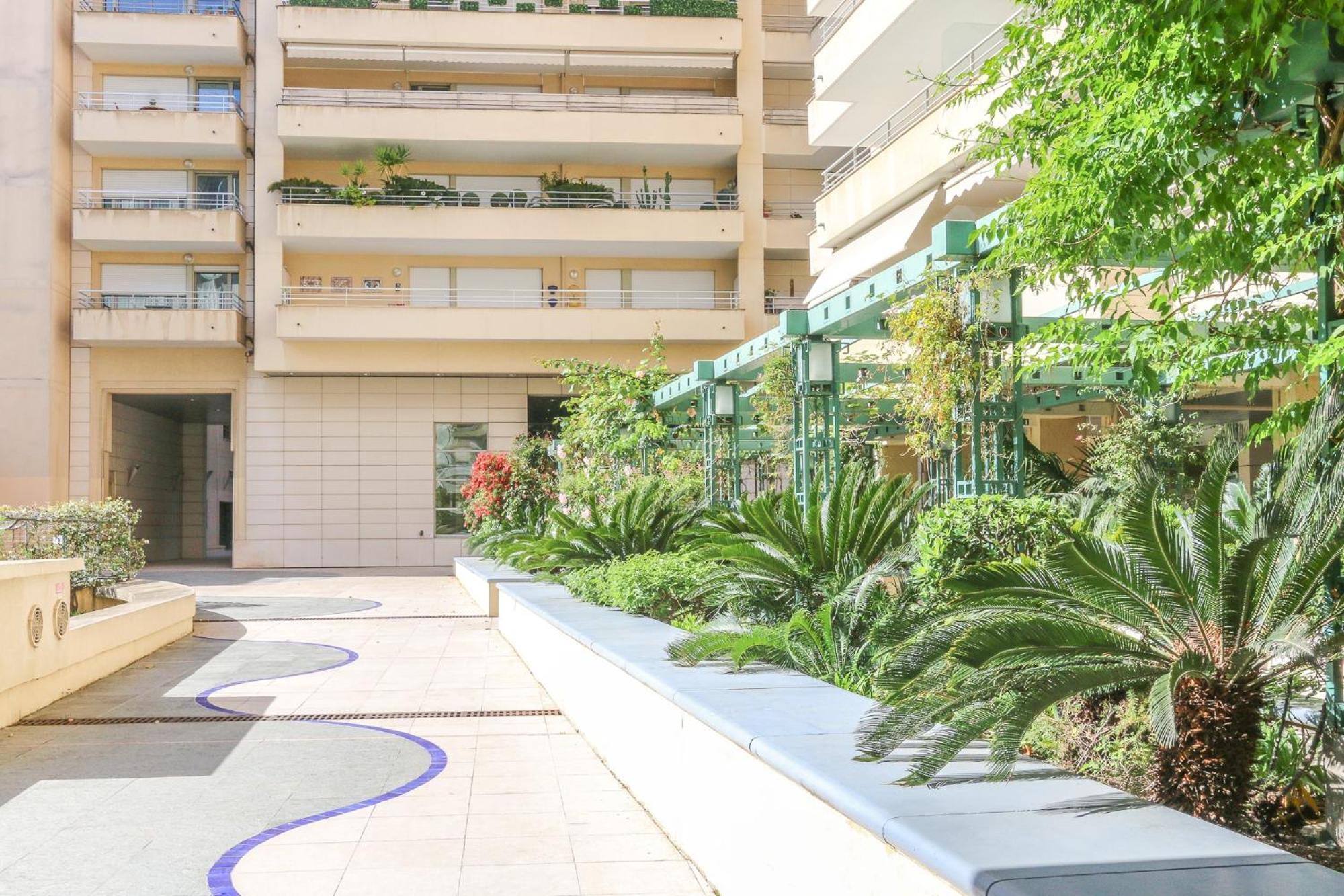 Apartment In Les Residences Du Palais *