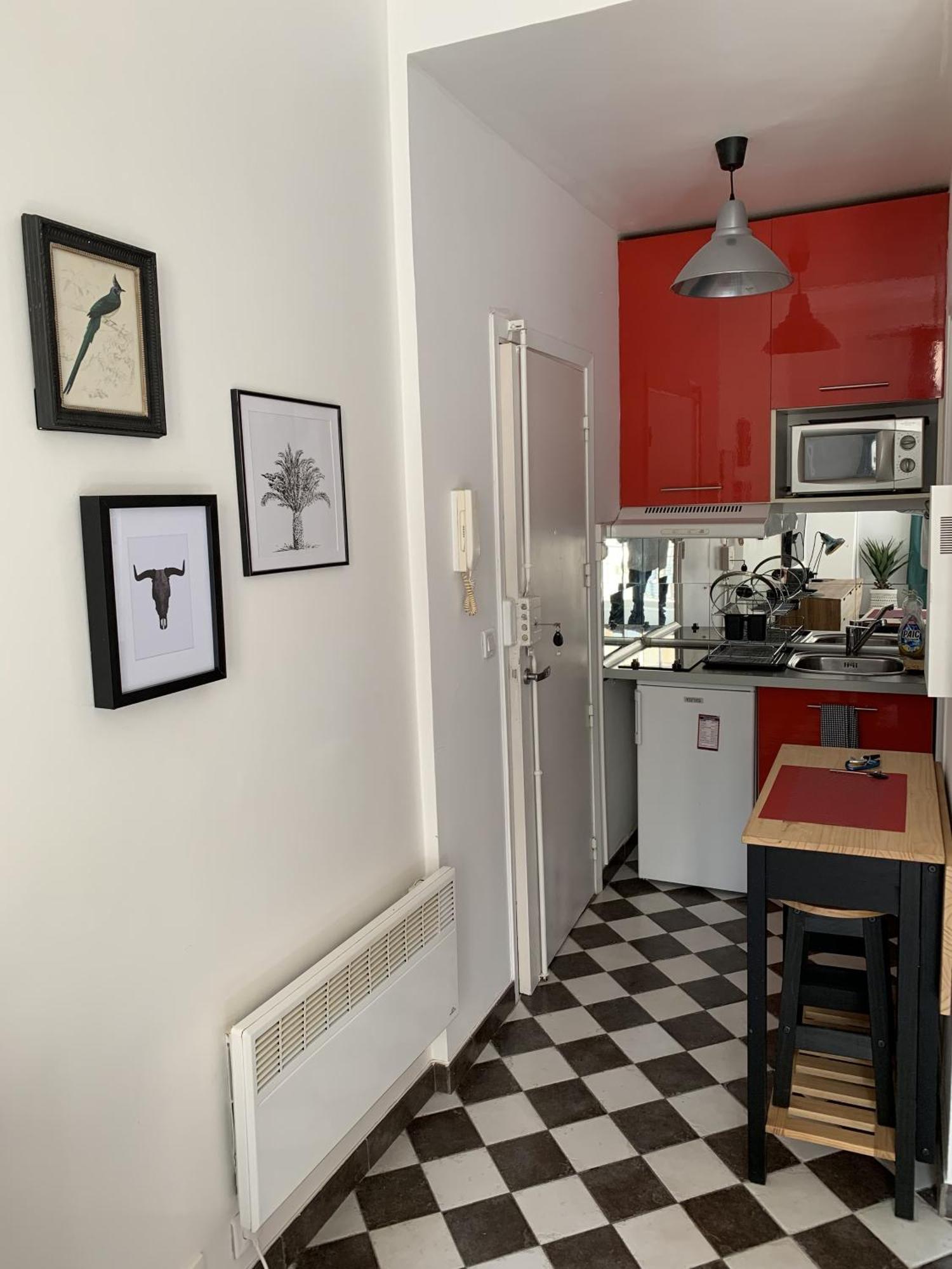 Au Coeur De La Apartment *