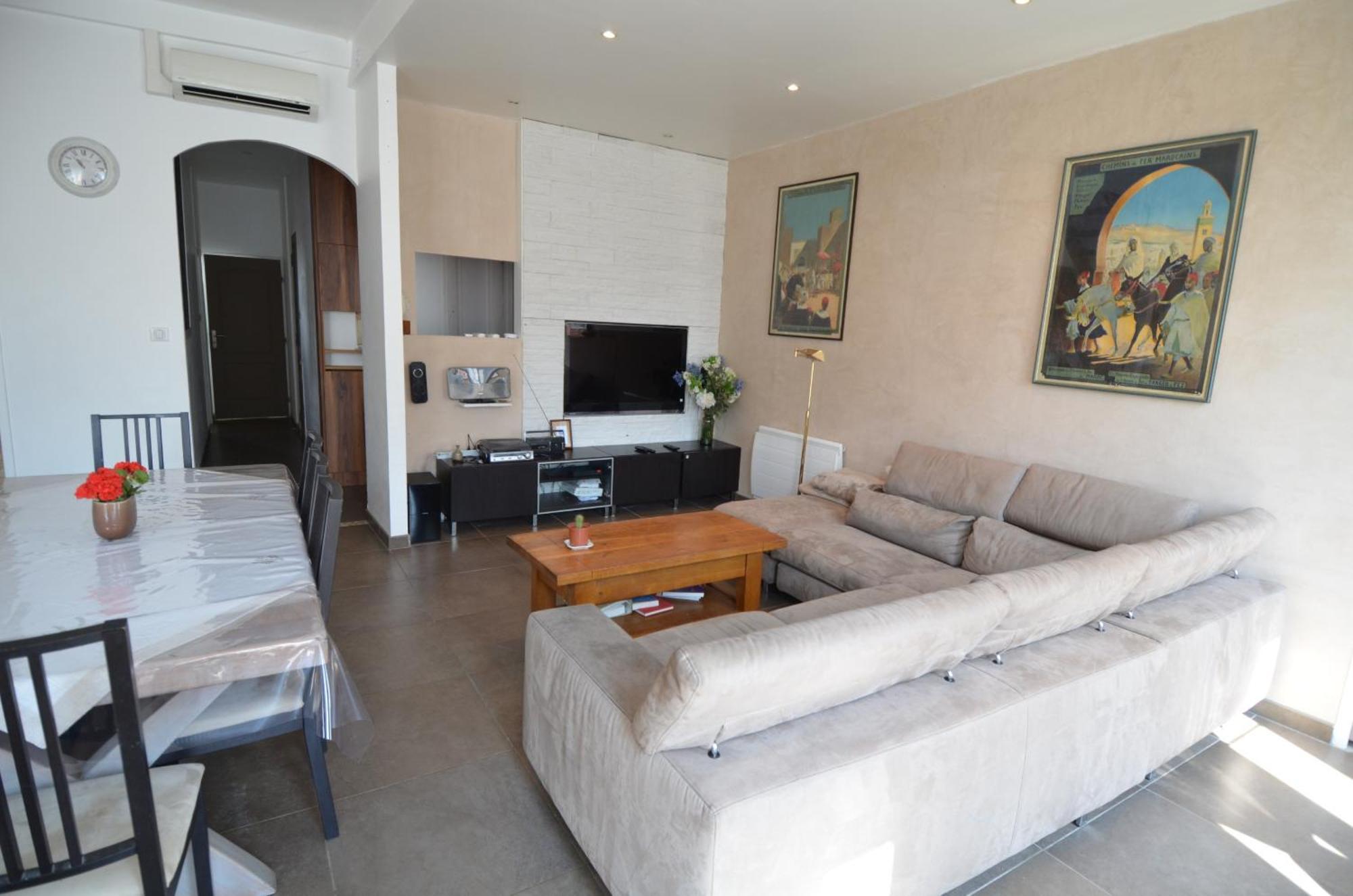 Duplex Borriglione - Spacieux Pour 6 Personnes Au Pied Du Tram *