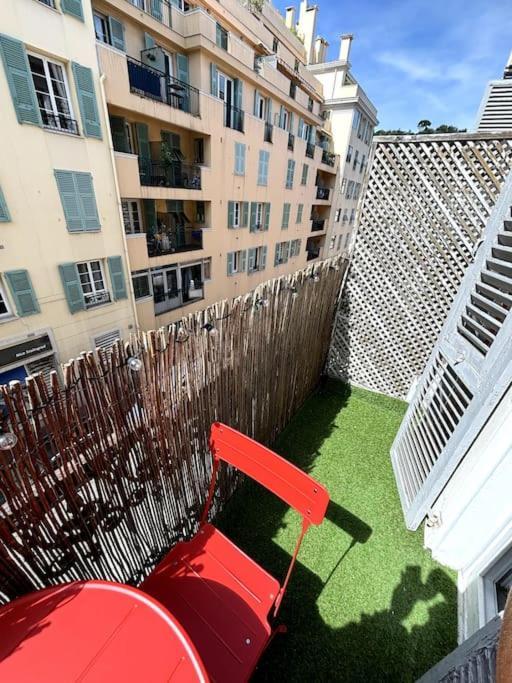 Vue Sur Le Port Lympia Charmant Studio Apartment