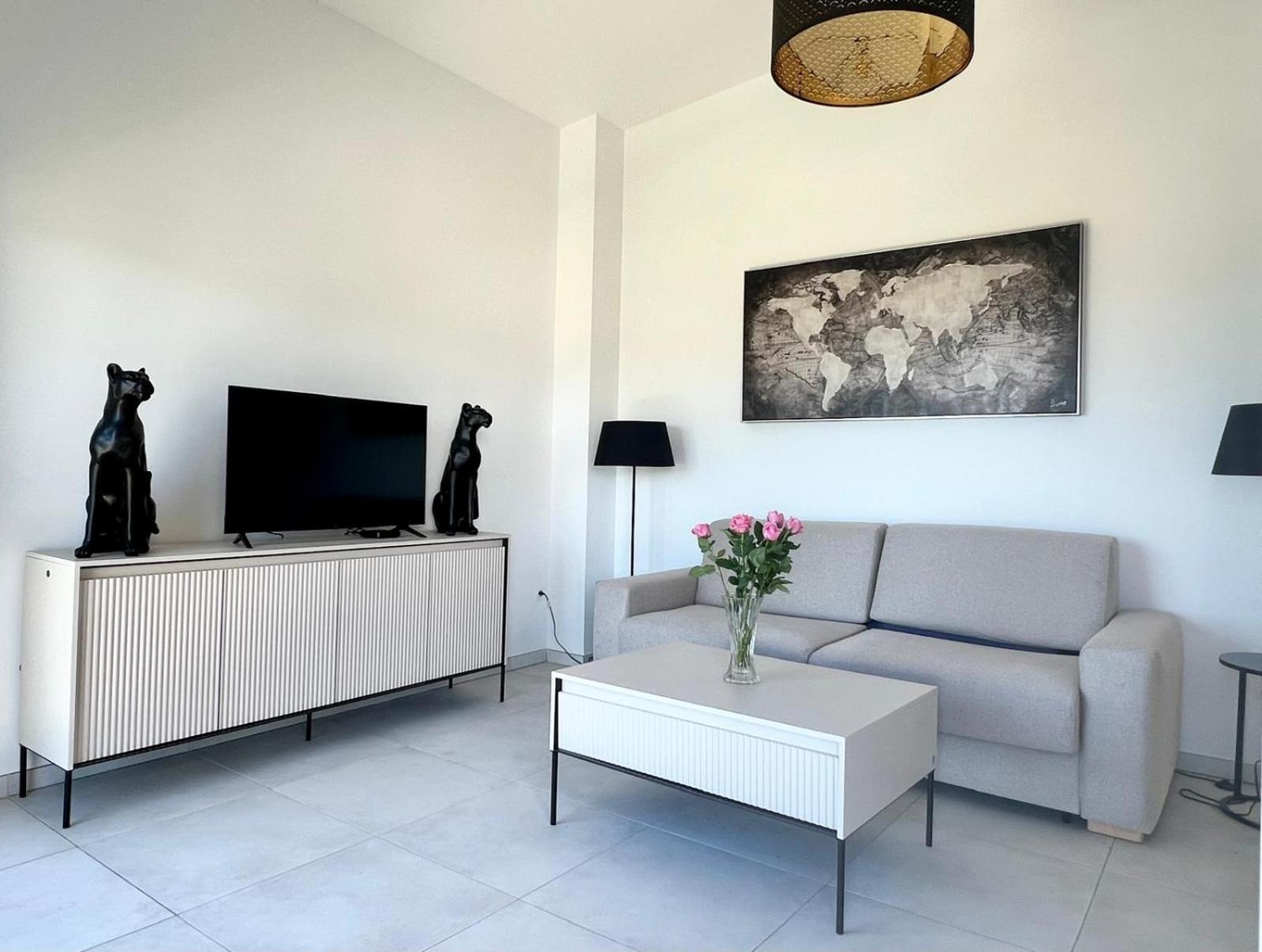 Panoramic Sea View Blue Pearl Apartment *