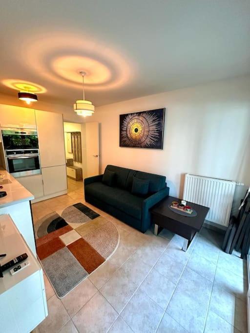 Michelet - T2 Avec Balcon Et Cuisine Equipee Apartment Nice